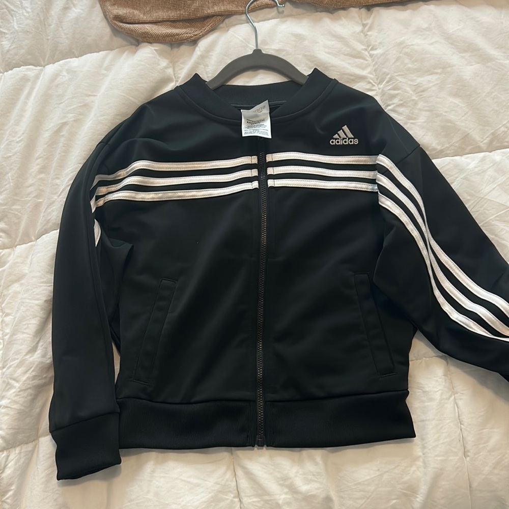Xs size 6 zipper down